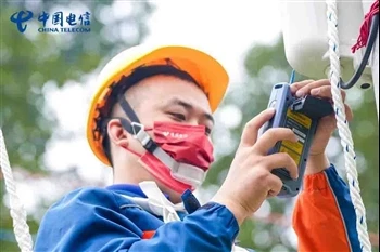 SENTER #Telecom × CHINA TELECOM オペレーター